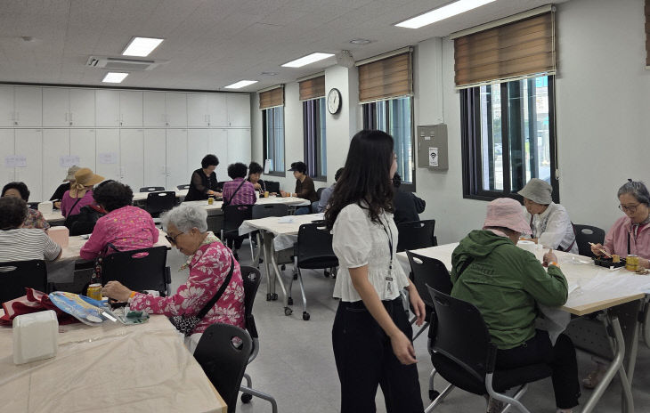 한소 기자(한가위 행사)