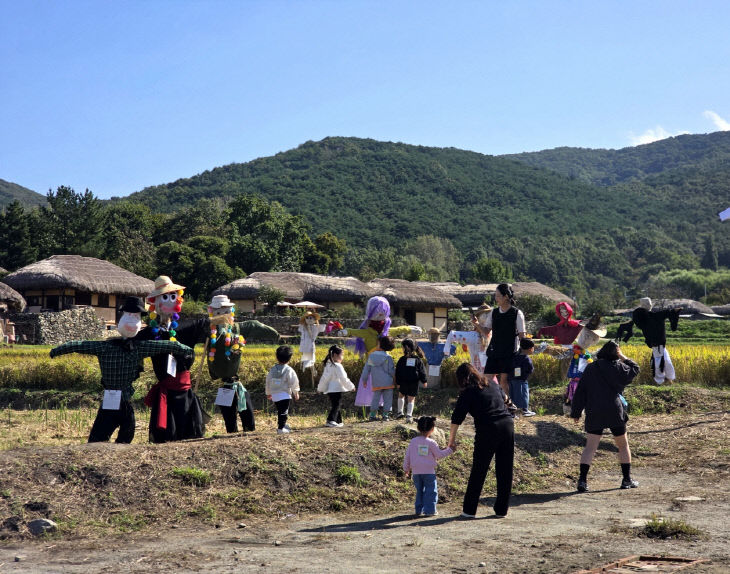 1. 아산 외암마을 짚풀문화제 16일 개막