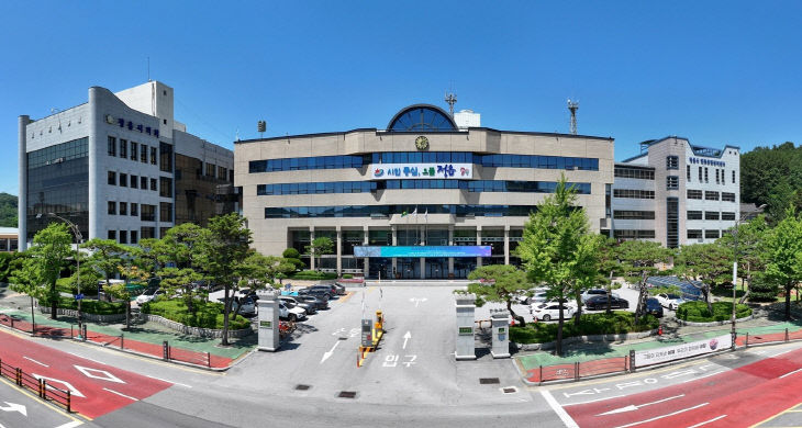 3. 1008 정읍시 (시청 청사 사진) (1)