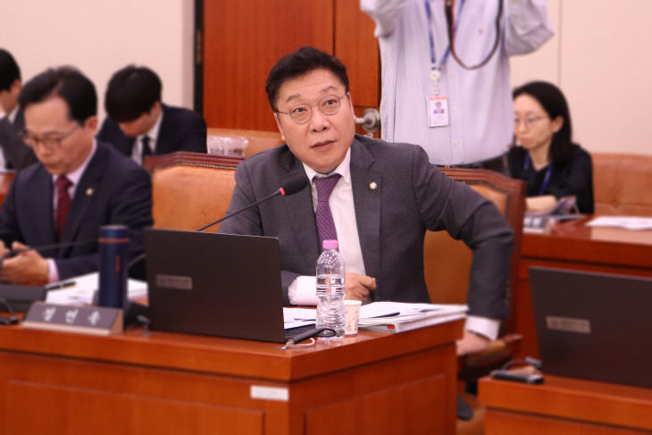 KakaoTalk_20261014_105152982_04