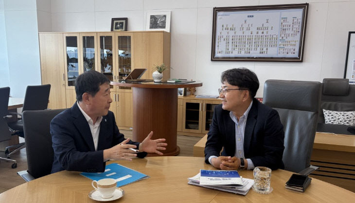 이재영 증평군수 김광용 재난안전관리본부장 면담 (2)