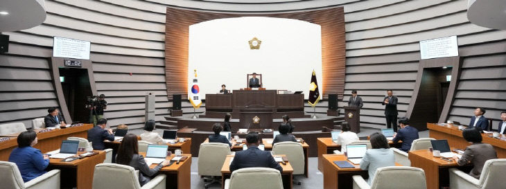 본회의장 사진 (보도자료)