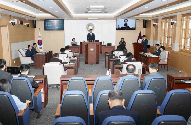 [크기변환]보도자료(제324회 임시회 개회식)