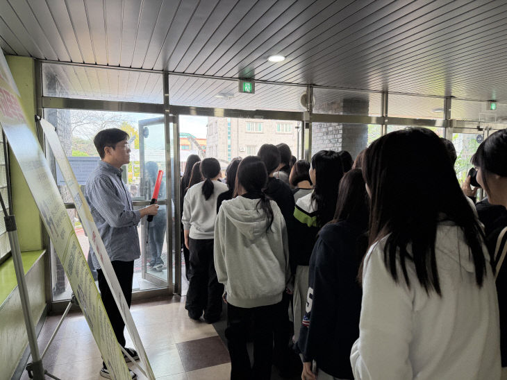 공주여고 소방훈련 실시 사진 (1)