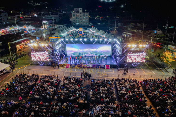 1.예산장터_삼국축제_개막식_(1)