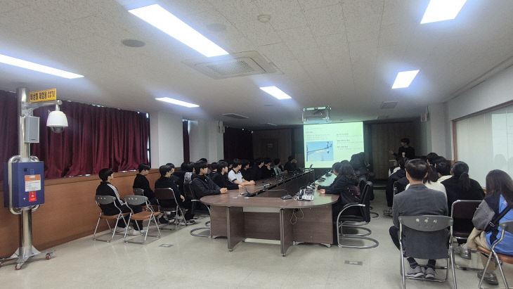 충주시 청소년들, 24시간 도시 지키는‘스마트 안전망’직접 확