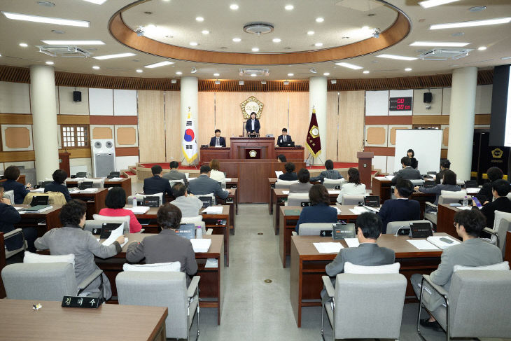 제1차 정례회 제3차 본회의1