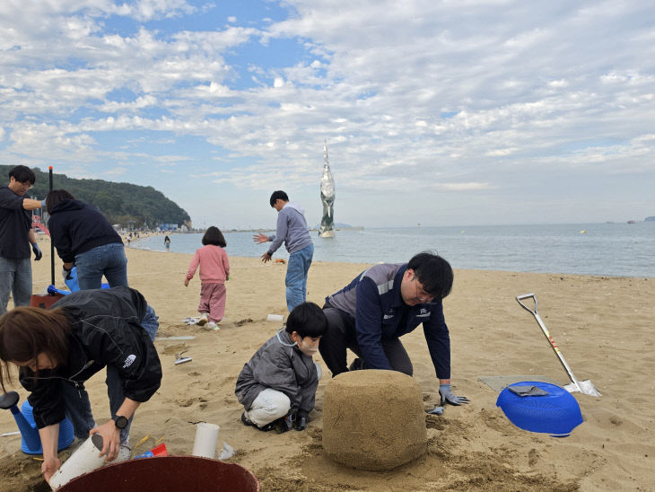 사본 - (사진3)왜목체험판 체험 운영(모레조각)