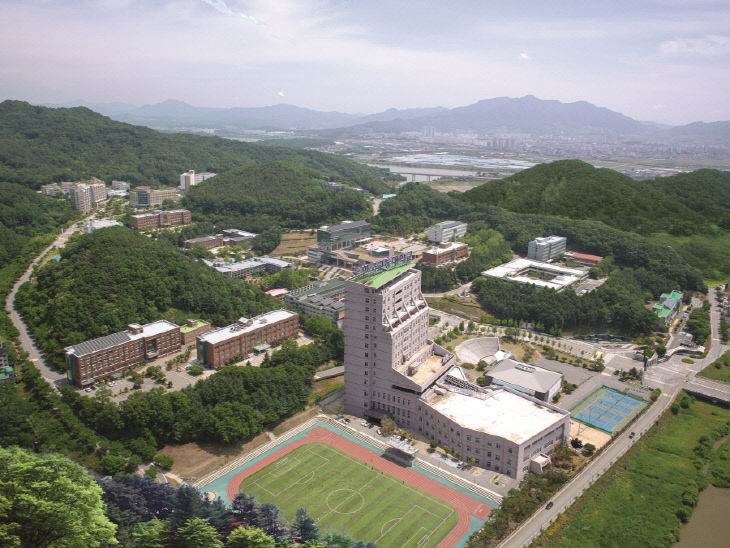 한국교통대 전경