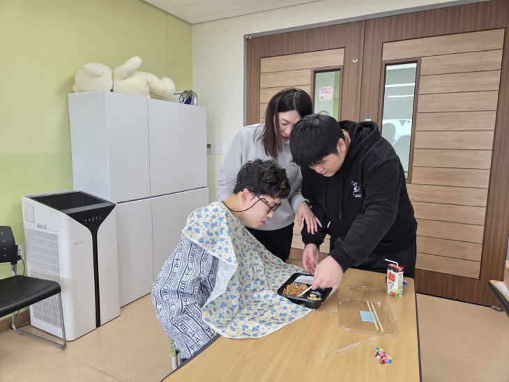 예산꿈빛학교_ 맞춤형 진로체험 사진_1