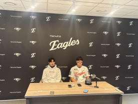 한국시리즈 3차전 MVP 심우준, `대전 홈에서 남은 두 경기 이길 수 있도록 노력`