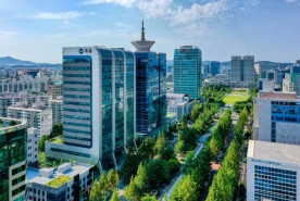 계룡건설 철인3종 유망선수 김준·전태일 후원 계약 체결