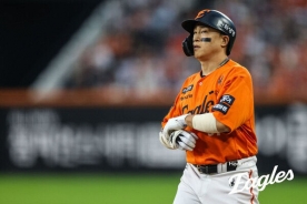 한화 이글스, FA 손아섭과 1년 1억 원 계약 체결