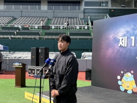 한화 이글스 문동주·정우주, `이번 시즌 리그 우승 향해 최선`