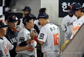 반등 열쇠는 `마운드 정상화`… 한화 이글스, 상위권 도약 가능할까