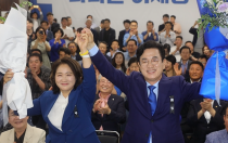 [숏폼영상] 허태정, 4년 만에 대전시장 복귀… 시민 선택 받았다