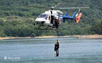여름철 수난사고 대비 헬기 인명구조훈련