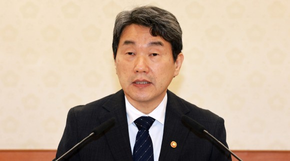 최상목까지 사퇴, 이주호 사회부총리 대통령 대행… 사상 초유