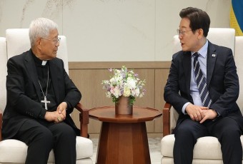 레오 교황, 이재명 대통령·김정은 국방위원장과 사진 찍을까