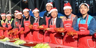 ‘나눌수록 맛있다’…따뜻한 겨울나기 김장 대봉사