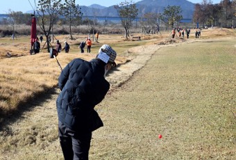 제12회 충남파크골프협회장기 중부권 파크골프대회 `성료`
