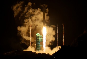 "누리호 4차 발사 성공… 차세대중형위성 3호·12기 큐브위성 목표궤도 분리·안착"