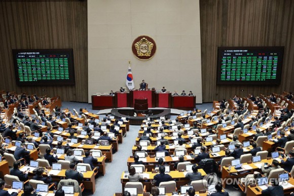 트램 1900억 세종의사당 956억 대통령 2집무실 240억…충청 성장판 놨다