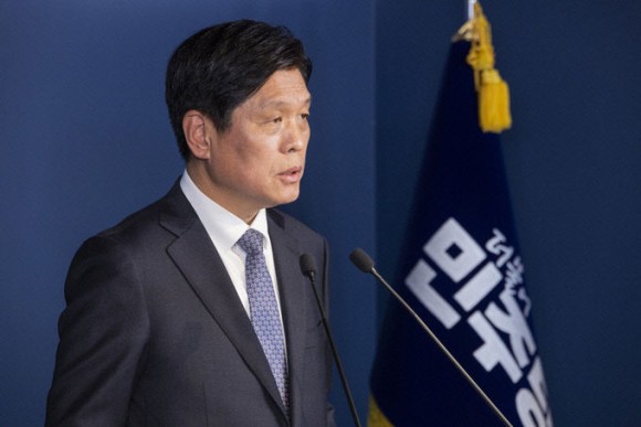 민주당 차기 원내대표에 충청 3선 조승래 의원 거론