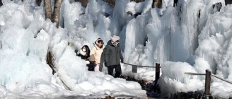 상소동 얼음동산 ‘겨울나들이’