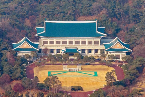 청와대 ‘통합 지방정부 재정지원 TF’ 구성… 단장에 정책실장