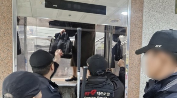 ‘또 스톱!’ 공포의 엘리베이터…대전 연휴기간 갇힘사고 속출