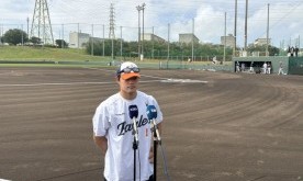 부상 극복 의지 내비친 문동주, "시즌 준비 몸 상태 전혀 무리 없어"