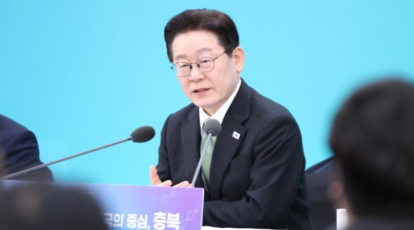 "충남·대전 행정통합 급정거…충북까지 거대 통합 고민해야"