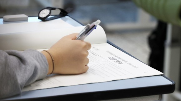 [대입+] 3월 학평이 보여준 수능 변수… 선택과목 격차와 사탐런 주목