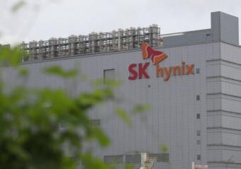SK하이닉스 청주공장 가스룸 화재… 독성가스 누출로 3600여 명 긴급대피