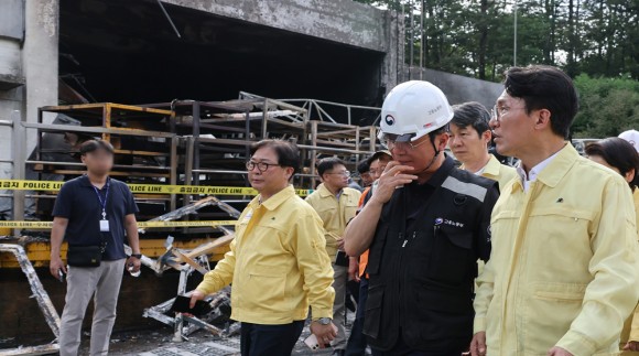 한화에어로 폭발 사고로 7명 사상… 2명은 20대 계약직(종합)