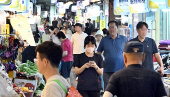 "마트 규제하면 시장 살아 난다" 옛말 …유통정책 전환 필요
