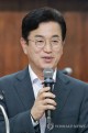 허태정 "민선 7기 산하기관장들 저와 함께 모두 사퇴했다" 일침