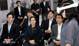 한성숙 총리, ‘충청권을 반도체 성장축으로’