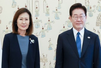 4개국 신임 주한 상주대사, 이 대통령에 신임장 제출