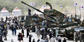 지상군페스티벌 ‘북적북적’